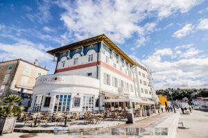 HOTEL PIRAN